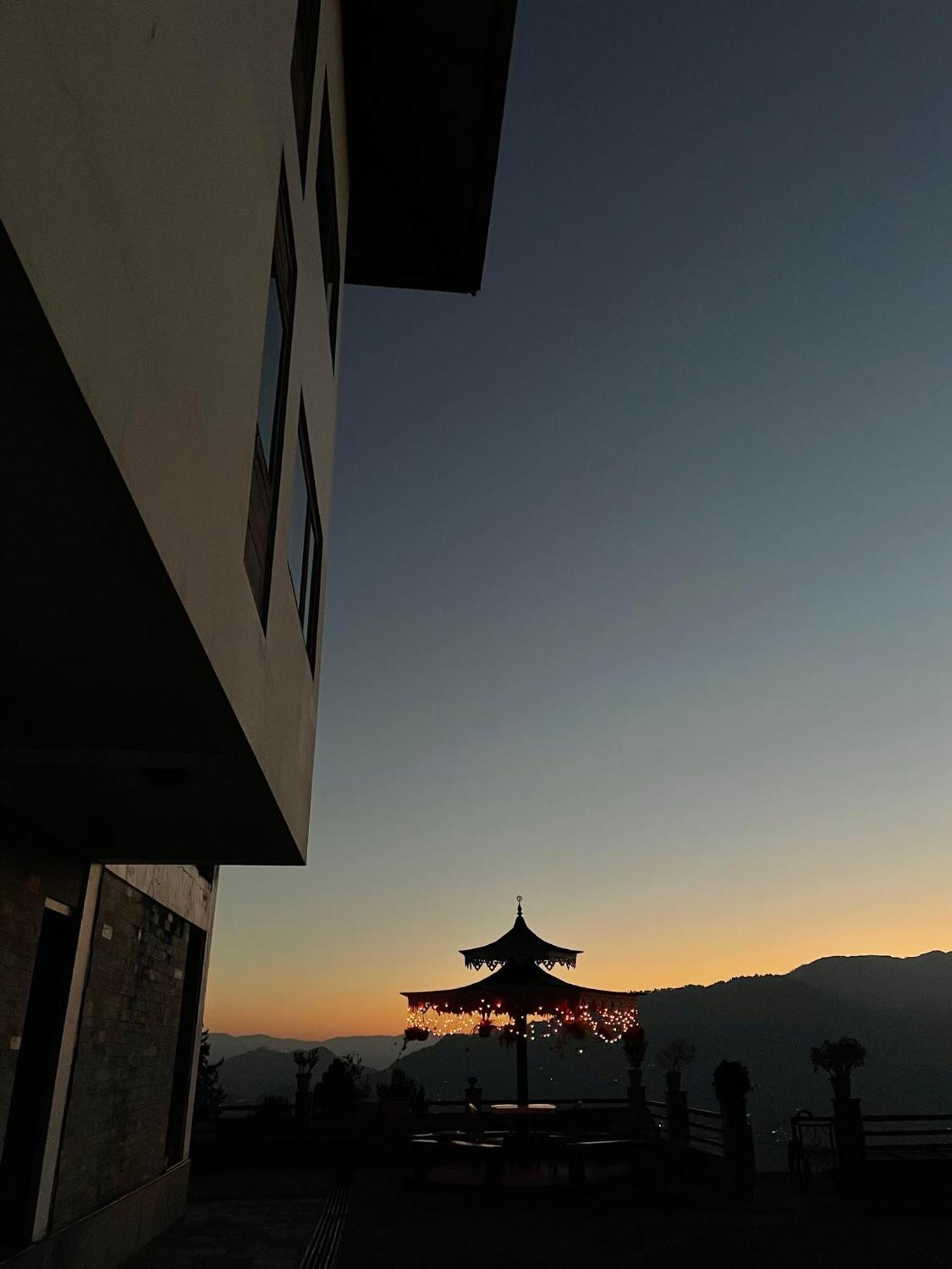 Martam Farmhouse Pelling Buitenkant foto